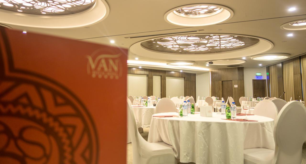 Van Royal Hotel เอร์เบล ภายนอก รูปภาพ
